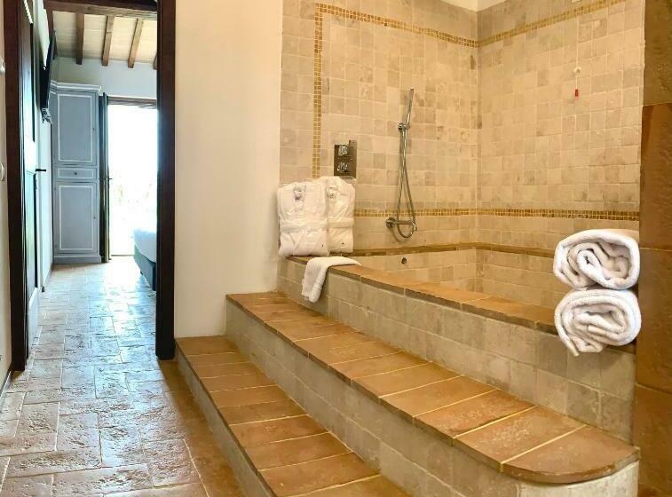 Camera Standard, Opera Domini Asisium