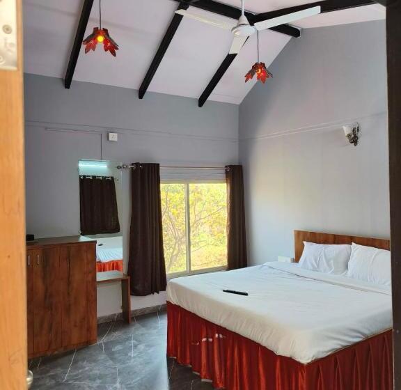 غرفة قياسية مطلّة علي الحديقة, Raghunandan Resort