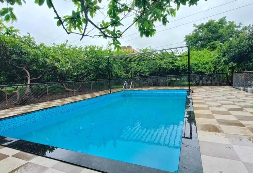 غرفة قياسية مطلّة علي الحديقة, Raghunandan Resort