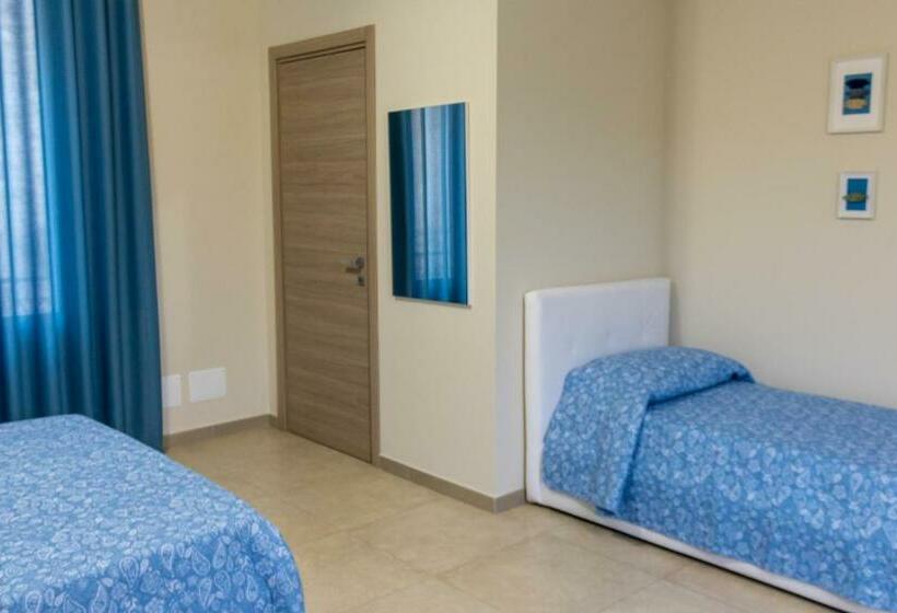 高级三人间, Oikos   Ragusa Ibla