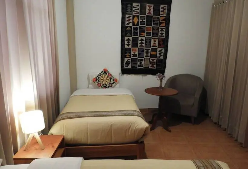 اتاق استاندارد, Ayllu B&b Ollantaytambo