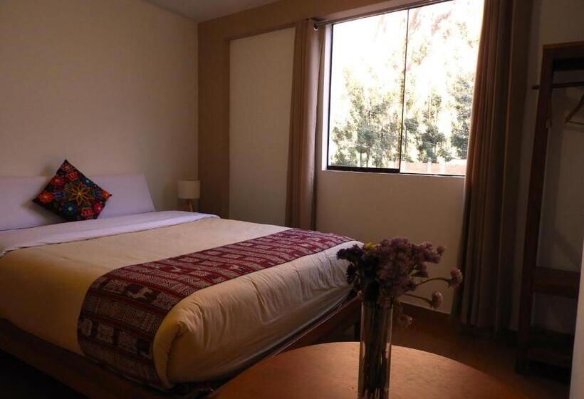 اتاق استاندارد با چشم‌انداز کوهستان, Ayllu B&b Ollantaytambo
