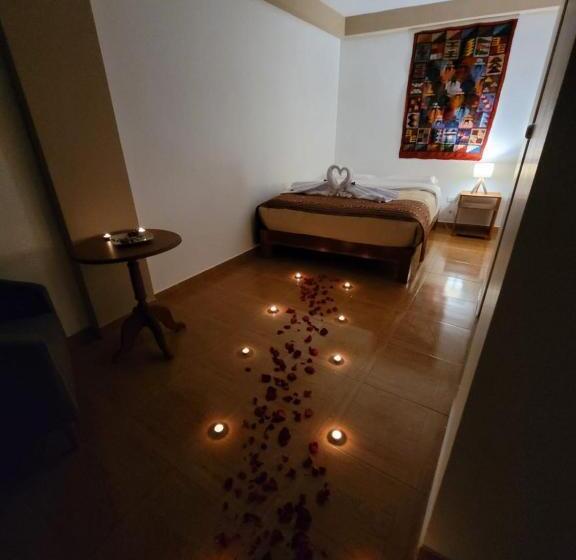 اتاق استاندارد با چشم‌انداز کوهستان, Ayllu B&b Ollantaytambo