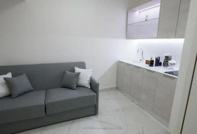 اتاق سوپریور با تخت بزرگ, Marinisa Suite Luxury Room