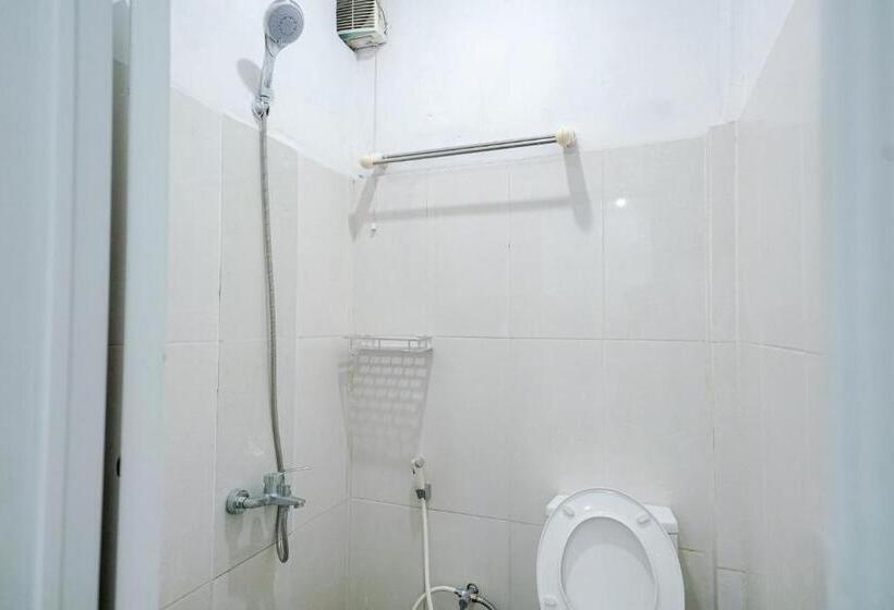 غرفة ديلوكس, Urbanview Hotel Pondok Indah Pringsewu