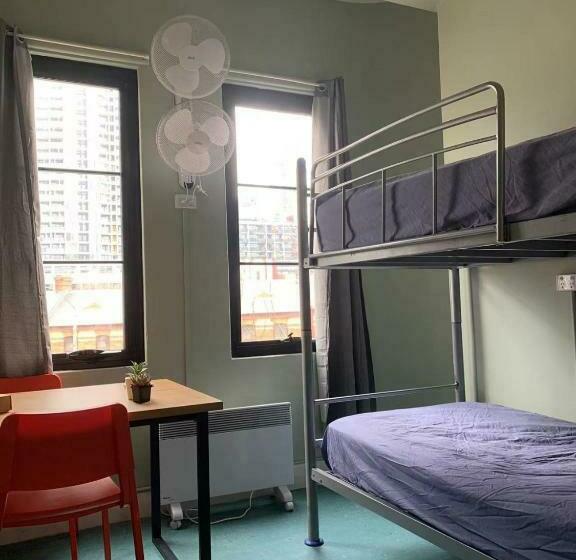 اتاق استاندارد یک نفره, Carrichostel