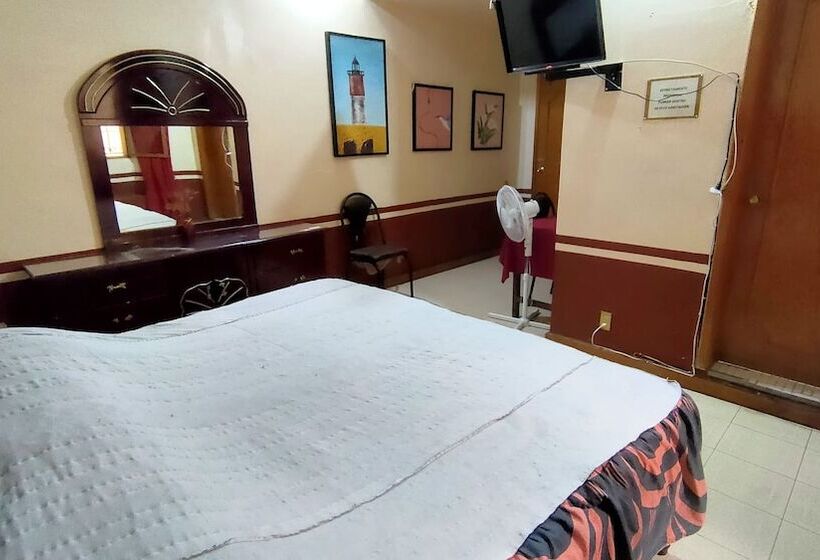 Quarto Superior, Oyo  Posada Santa Cecilia, Jerez Zacatecas