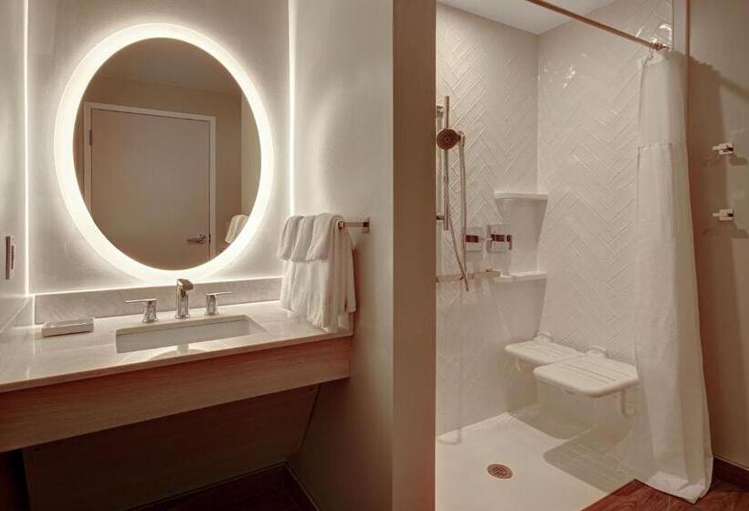 إستوديو قياسى سرير كينج, Towneplace Suites By Marriott Cincinnati Airport South