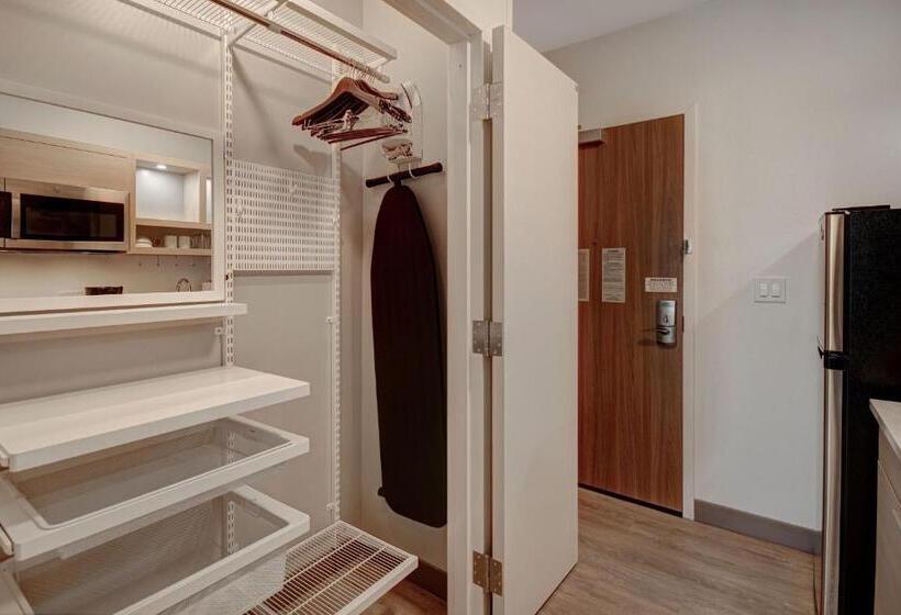 إستوديو قياسى سرير كينج, Towneplace Suites By Marriott Cincinnati Airport South