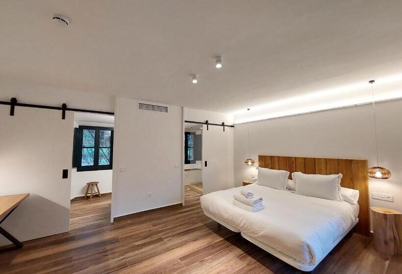 اتاق لوکس, Mas Aret