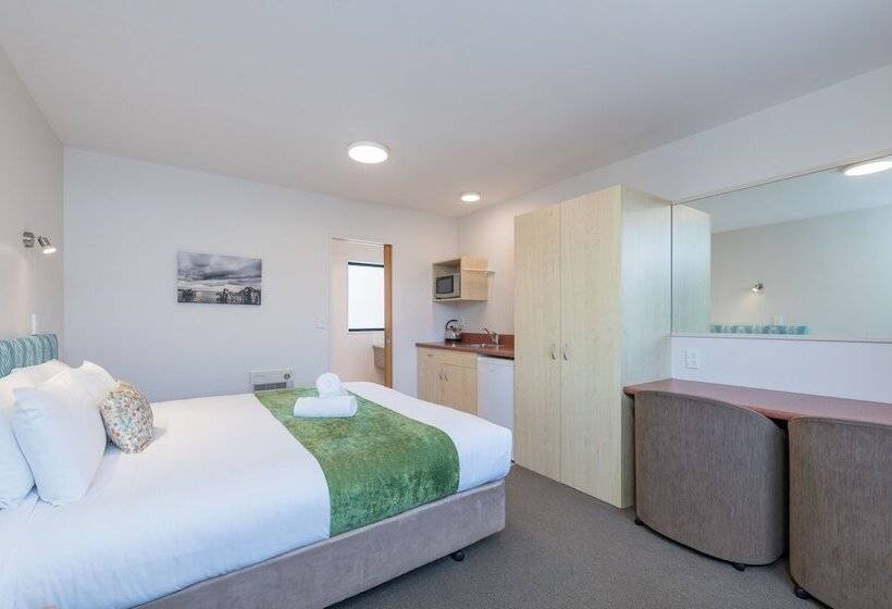 غرفة قياسية ثلاثية, Bella Vista Nelson