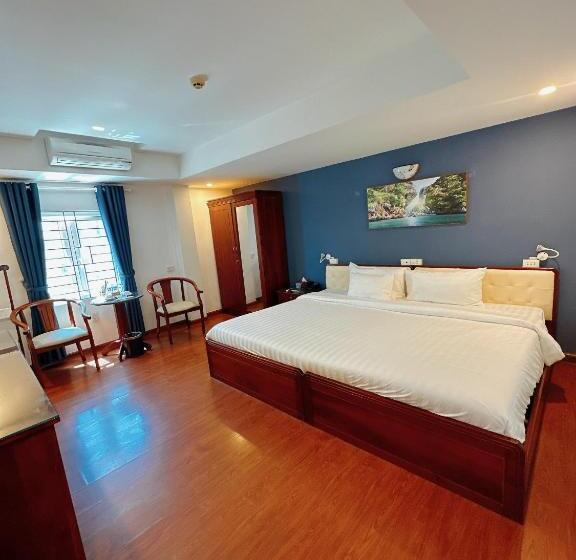 اتاق لوکس با چشم‌انداز شهر, A25 Hotel  137 Nguyễn Du   đà Nẵng