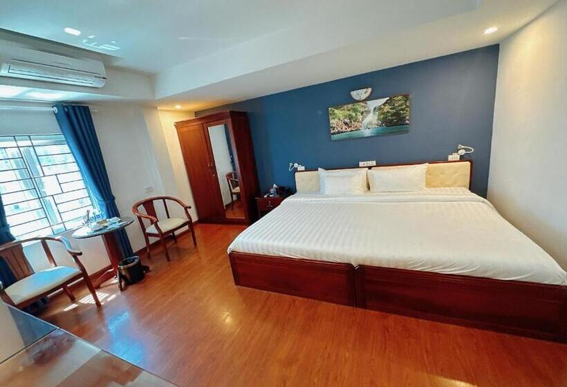 اتاق لوکس با چشم‌انداز شهر, A25 Hotel  137 Nguyễn Du   đà Nẵng