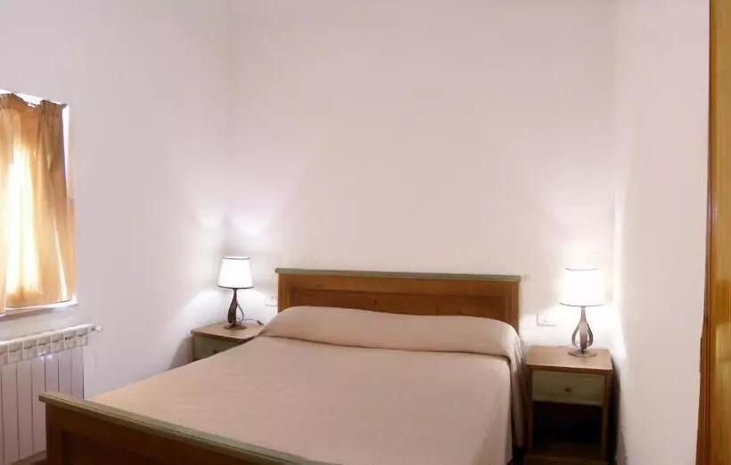 1 Bedroom Apartment Lake View, Residence Terre Gialle [la Val D Orcia Nascosta]