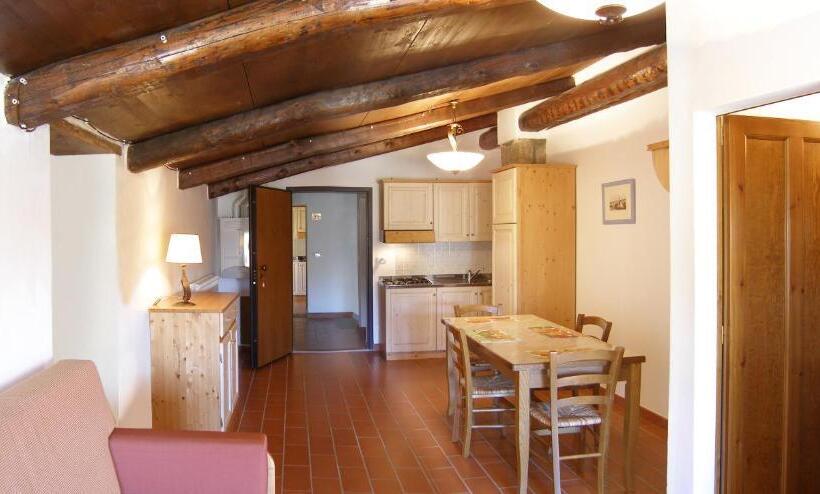 1 Bedroom Apartment Lake View, Residence Terre Gialle [la Val D Orcia Nascosta]