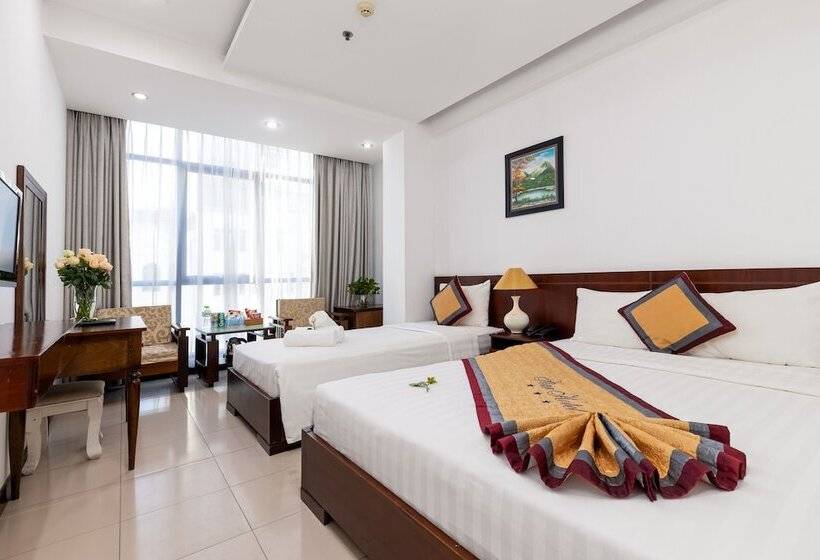 اتاق سوپریور سه تخته, Star Hotel And Spa Danang