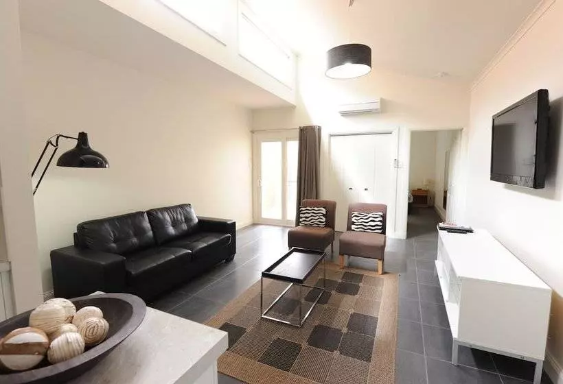２ベッドルームハウス, Alexandra Place