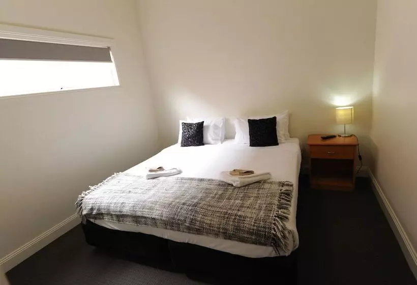 ２ベッドルームハウス, Alexandra Place