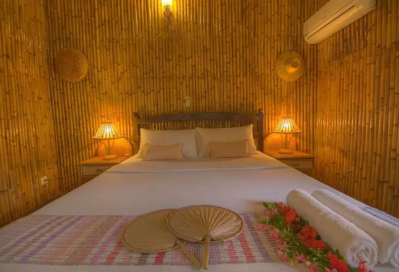 スタンダードバンガロー, Palm Village Resort & Spa