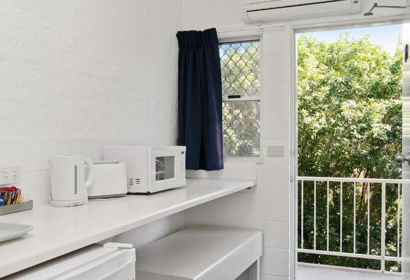 Номер Стандарт, Wollongbar Motel