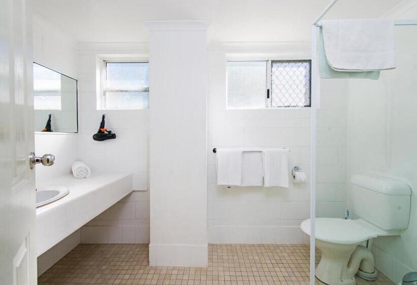 Семейный Номер, Wollongbar Motel