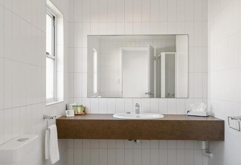 Апартаменты 3 Спальни, Wollongbar Motel