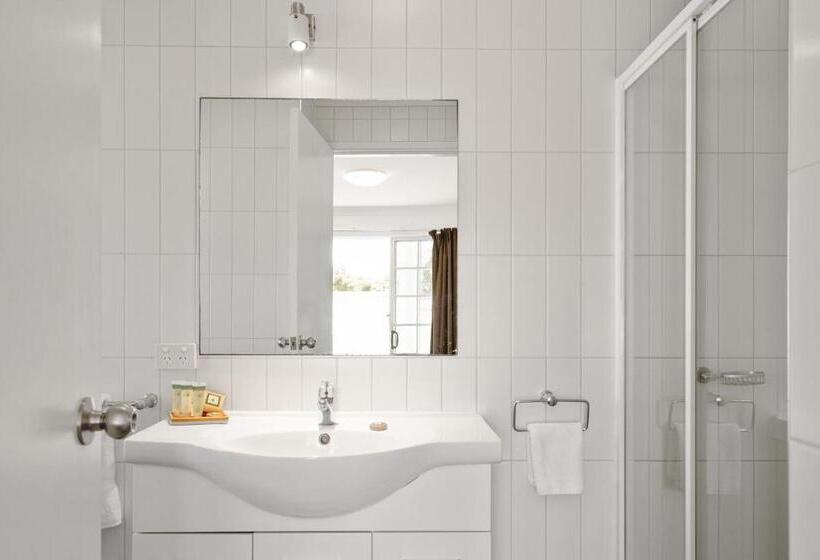 Апартаменты 3 Спальни, Wollongbar Motel