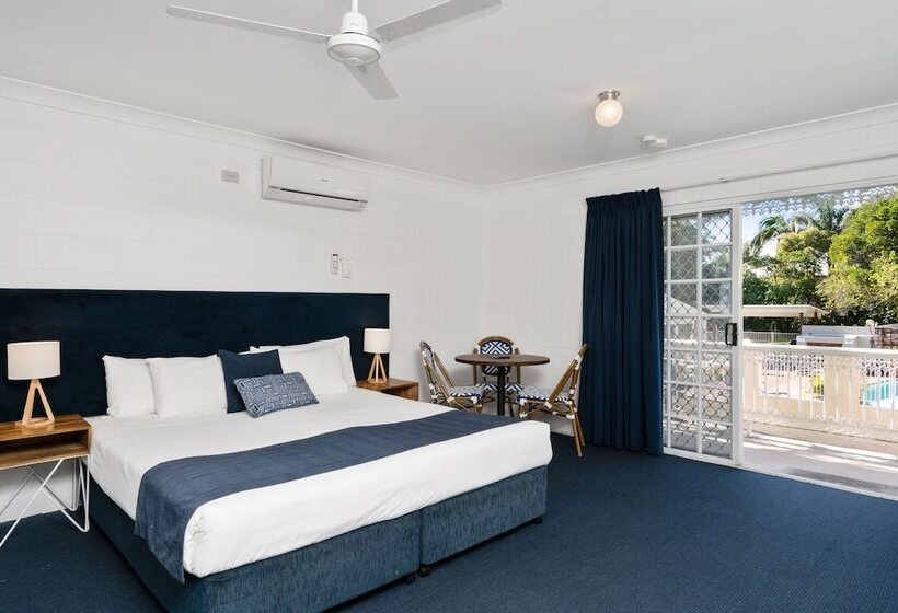 Семейный Номер, Wollongbar Motel