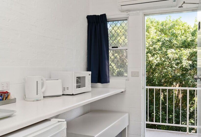 Номер Стандарт, Wollongbar Motel