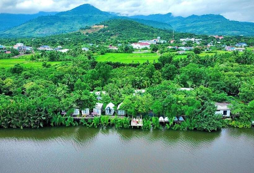 غرفة قياسية مطلّة علي الحديقة, Kampot Riverfront Boutique
