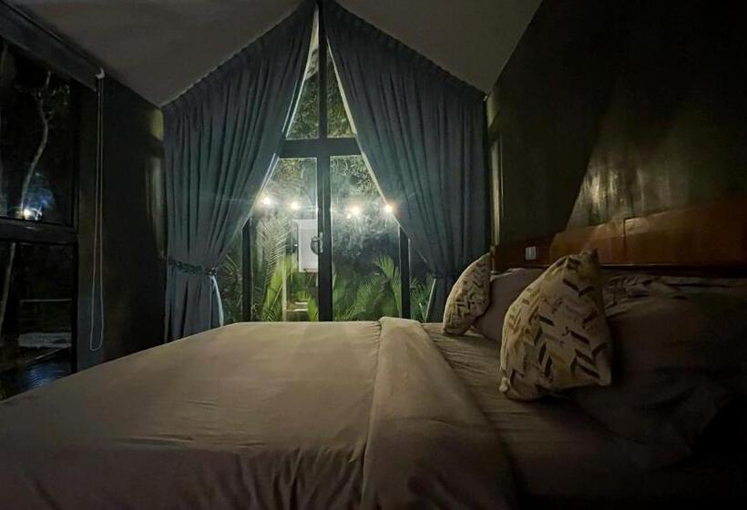 غرفة ديلوكس مطلّة علي البحر, Kampot Riverfront Boutique