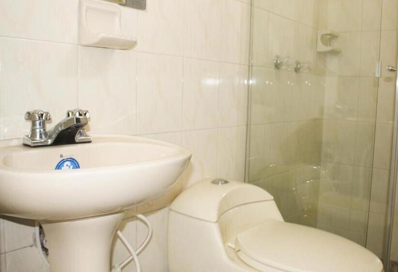 آپارتمان 3 خوابه, Apartahotel Kelly