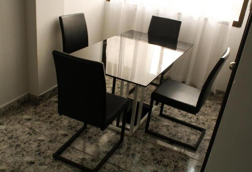 Apartamento 1 Dormitório, Apartahotel Kelly