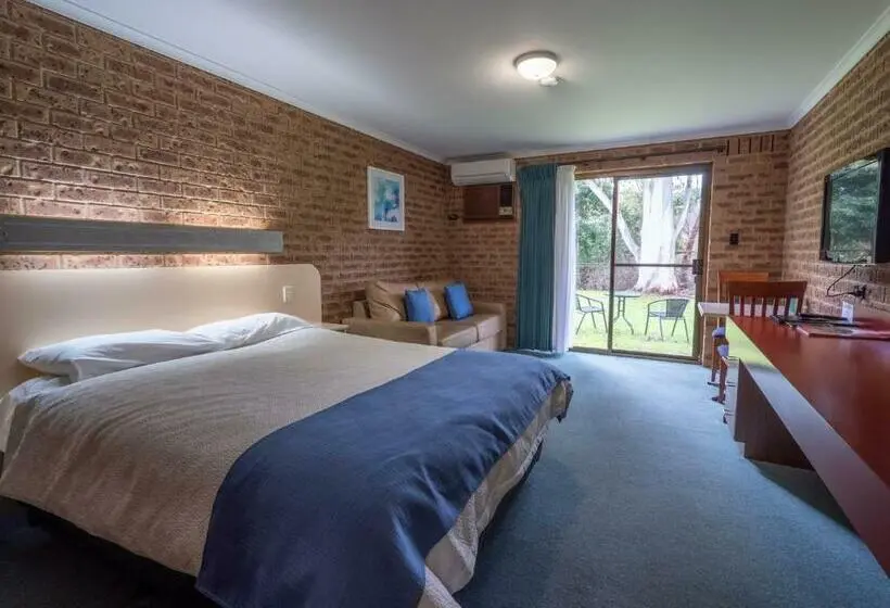 ガーデンビュースタンダードルーム, Eildon Parkview Motor Inn Room 9