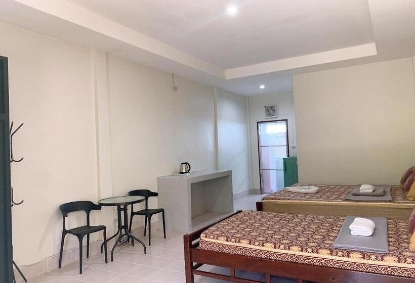 اتاق استاندارد سه نفره, Sabye~sabye