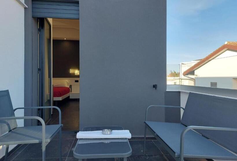 חדר סטנדרט עם מיטת קינג, Incantos Charme B&b