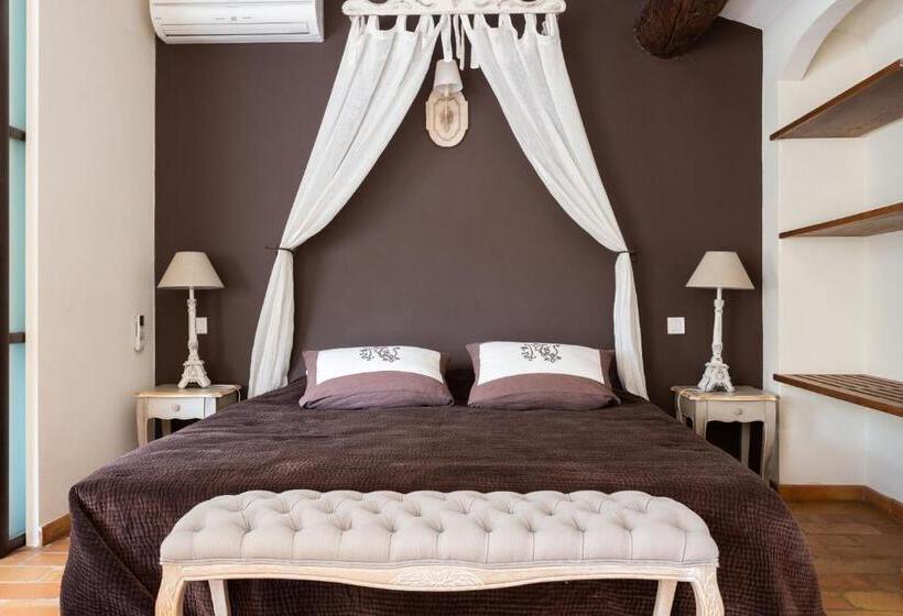 ジュニアスイート, Domaine Du Moulin De Villefranche