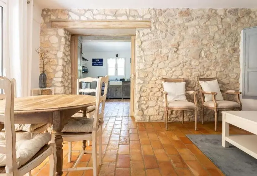 デラックススイート, Domaine Du Moulin De Villefranche