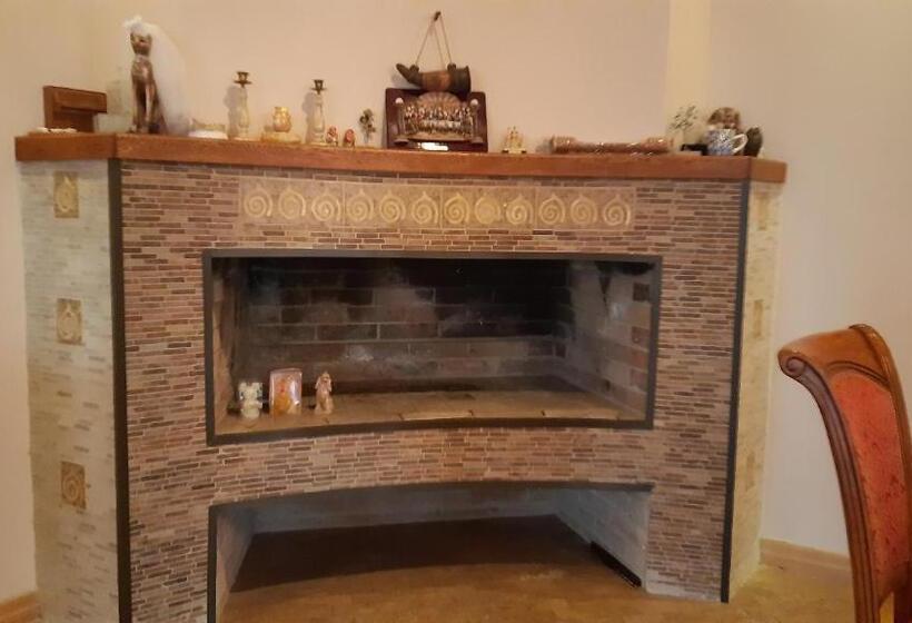 스탠다드 룸 킹사이즈 침대, Monument Guesthouse