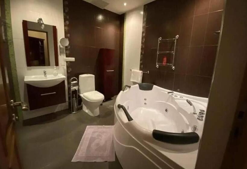 스탠다드 룸 킹사이즈 침대, Monument Guesthouse