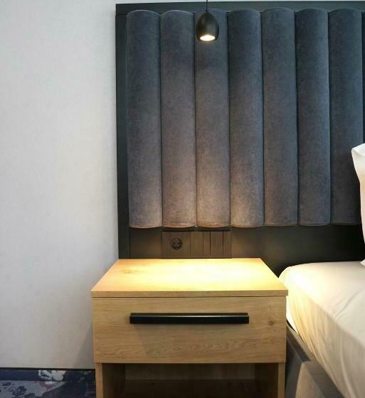 标准间, Boutique Aquarel