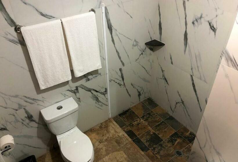 スタンダードルーム, Conquistador