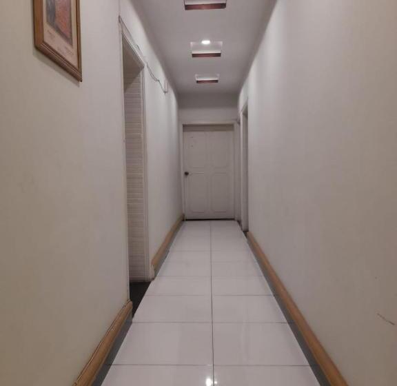 اتاق استاندارد, Sunrise Rest House