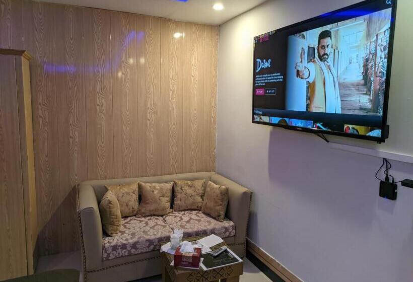 اتاق لوکس, Sunrise Rest House