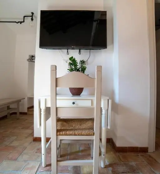 اتاق استاندارد سه نفره, La Residenza Dei Priori