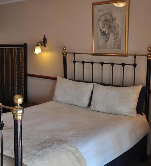 Standardrum, Agterplaas Guesthouse Pty Ltd