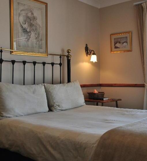 Standardrum, Agterplaas Guesthouse Pty Ltd