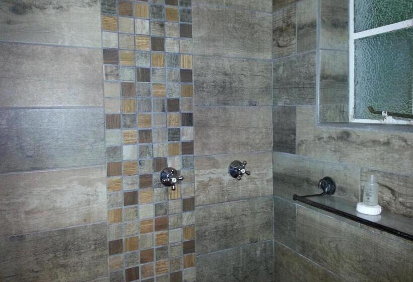 Executive Rum, Agterplaas Guesthouse Pty Ltd