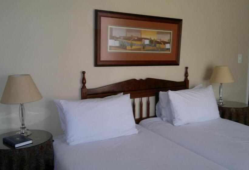 Ekonomiskt Rum, Agterplaas Guesthouse Pty Ltd