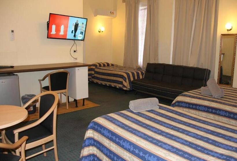 디럭스 패밀리 룸, Alpine Heritage Motel